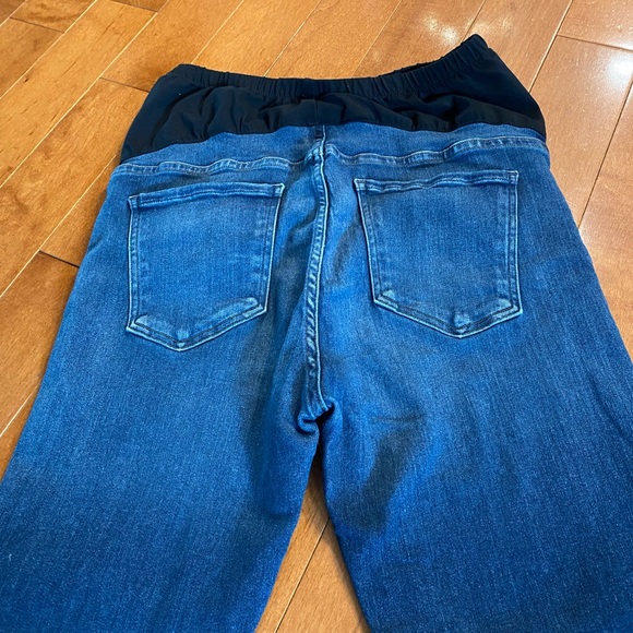 Citizens of Humanity maternity jeans - Picture 2 of 6